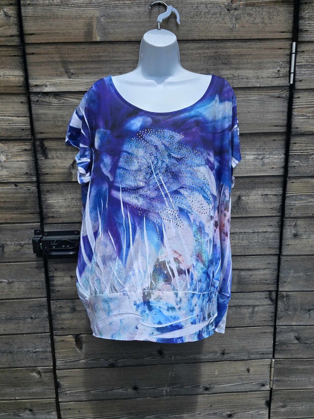 Lane Bryant Blue Purple Abstract Short Sleeve Tee with Rhinestones